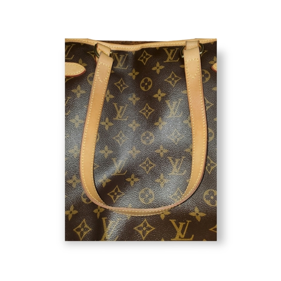 *SOLD* LOUIS VUITTONBatignolles Vertical Monogram Canvas Shoulder Bag - Picture 6 of 13